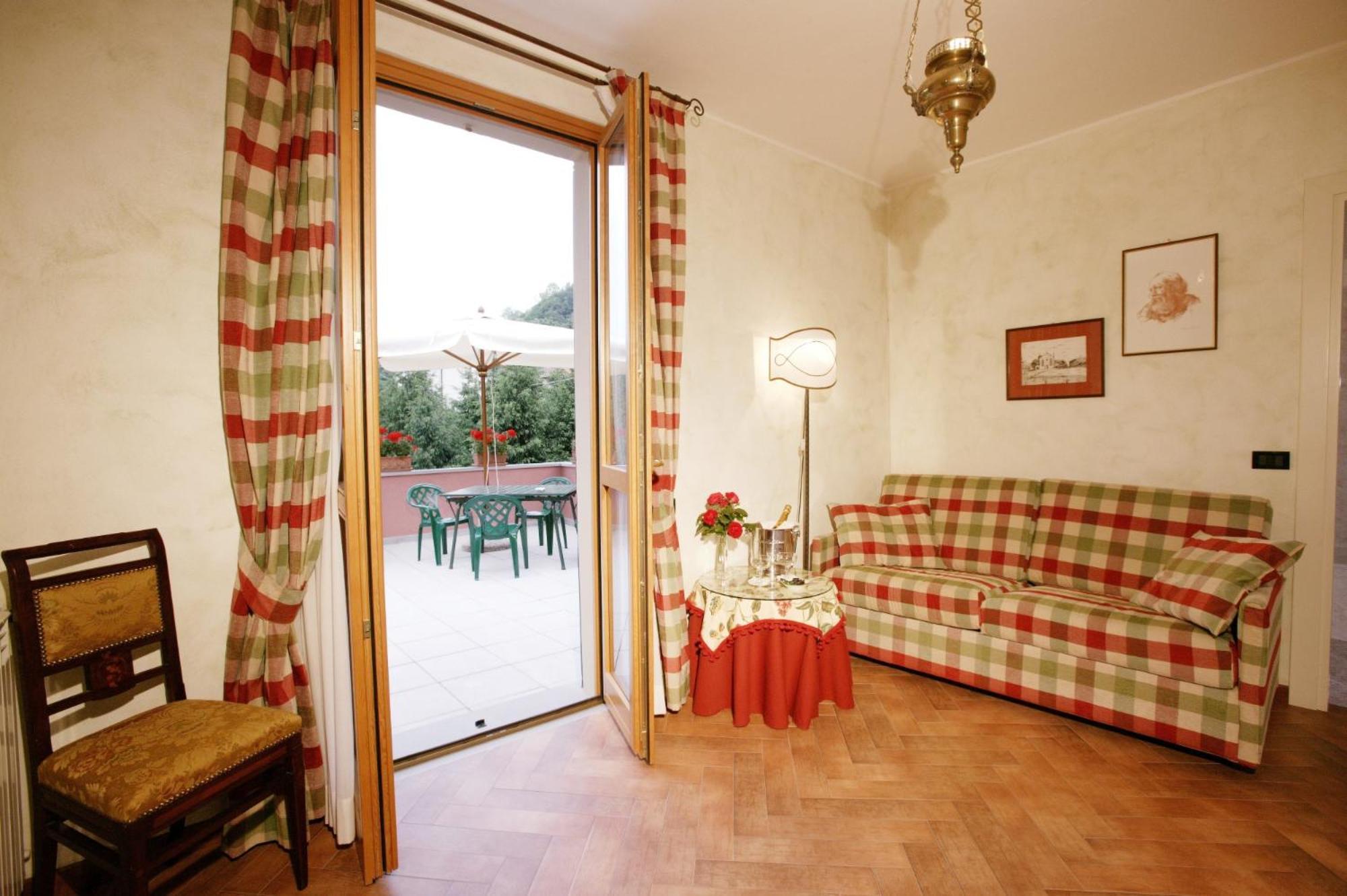 La Valletta Relais Бергамо Екстериор снимка