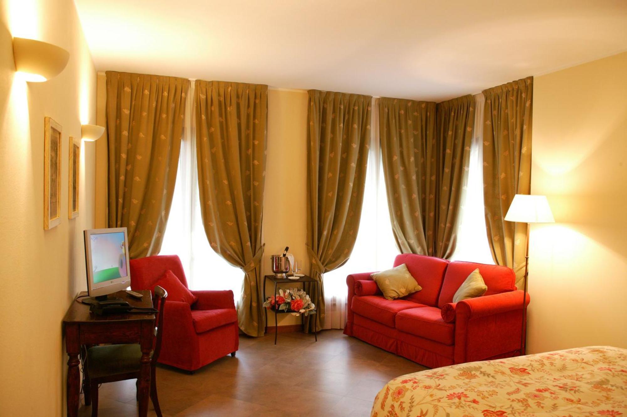 La Valletta Relais Бергамо Екстериор снимка