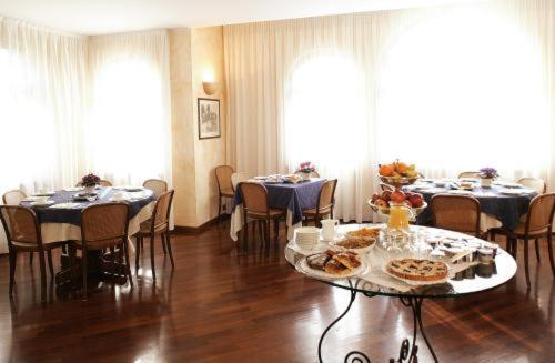 La Valletta Relais Бергамо Екстериор снимка