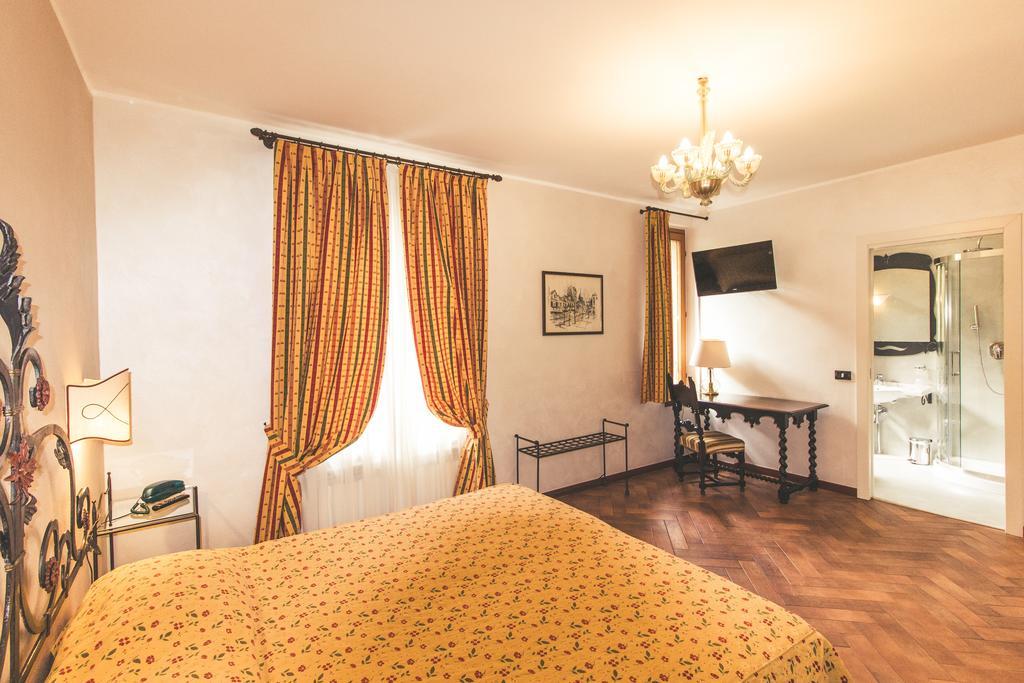 La Valletta Relais Бергамо Екстериор снимка